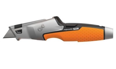 Нож малярный со сменным лезвием CarbonMax FISKARS