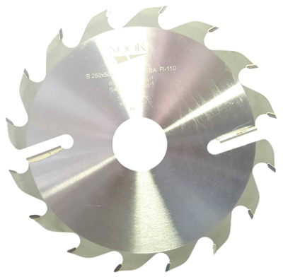 Диск пильный по дереву 205х50х3,4/2,2 мм, 18+2 зуба, с подрезными ножами NOOK