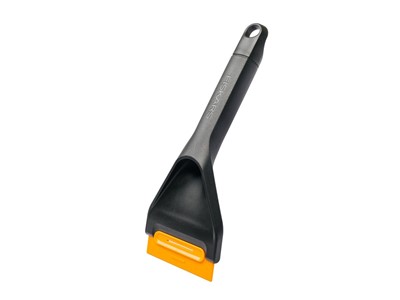 Скребок автомобильный двусторонний Solid Duo FISKARS (съемный скребок)
