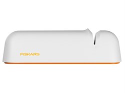 Точилка для ножей белая Functional Form Fiskars 