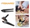 Пресс для чеснока cо скребком FISKARS 